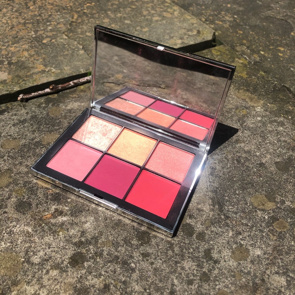 Nars Wanted II Cheek Palette